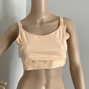 Momcozy Hands Free Pumping Bra, Adjustable Breast-Pump Holding and Nursing Bra